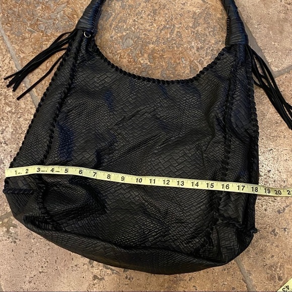 DV Large Black Bag with Tassel - Picture 6 of 10